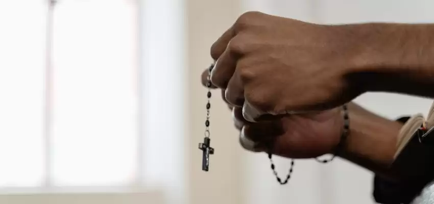 catholic-prayers-protection-3-850x400-1750389501.webp