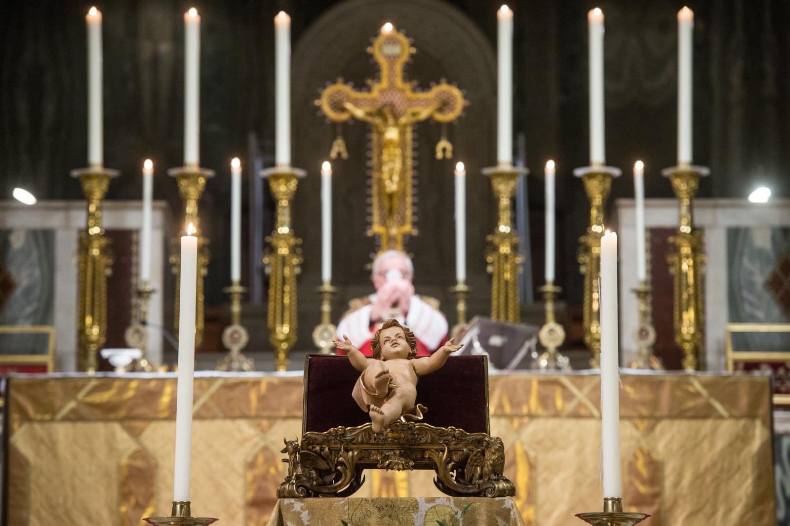 holymass-1764557518.jpg